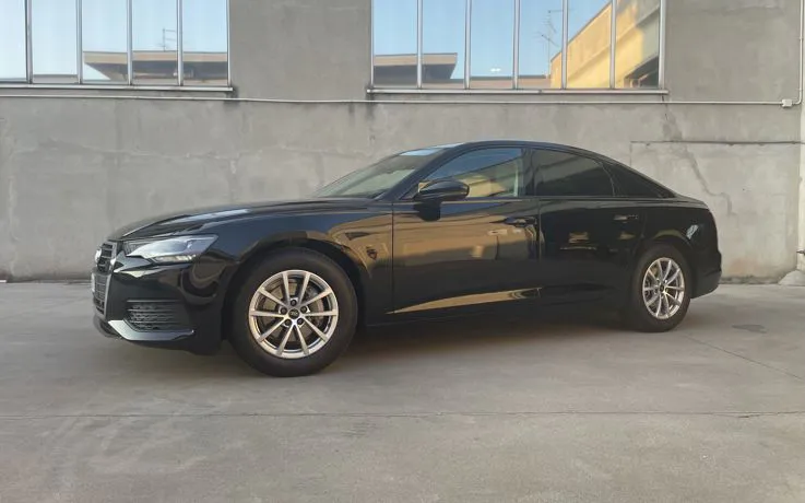 luxury car