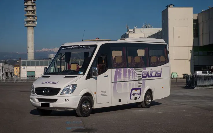 minibus